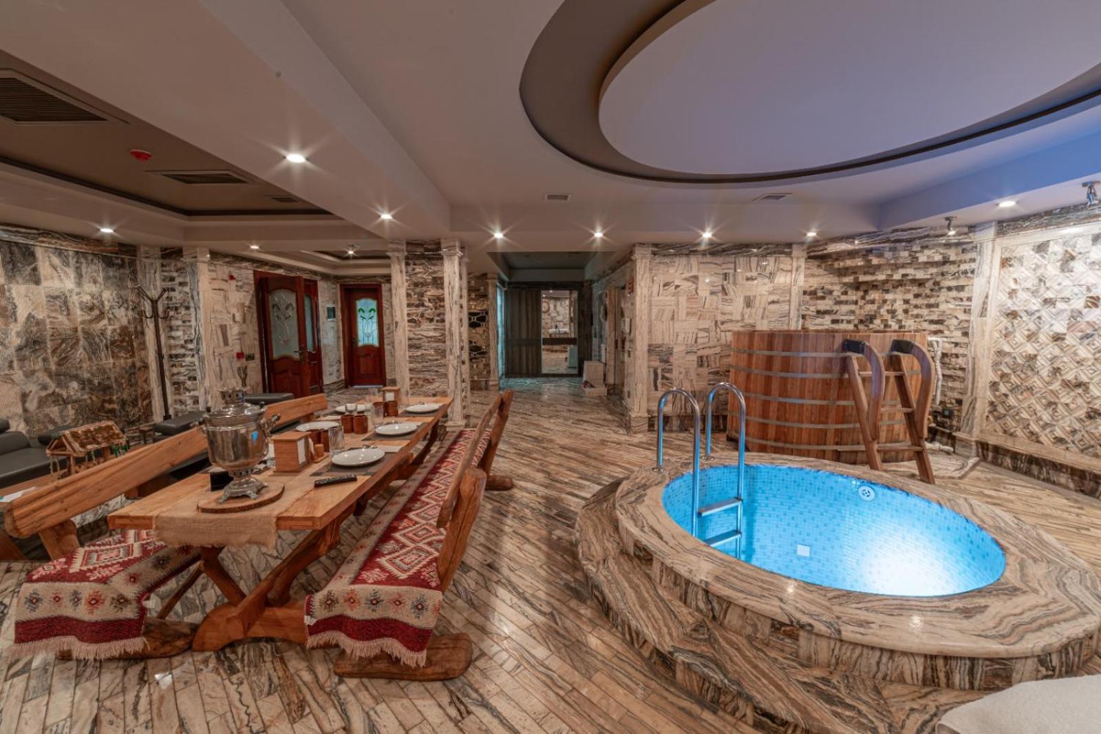 Green City Resort Hotel Baku Exterior photo