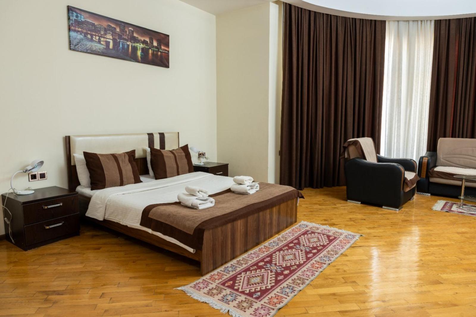 Green City Resort Hotel Baku Exterior photo