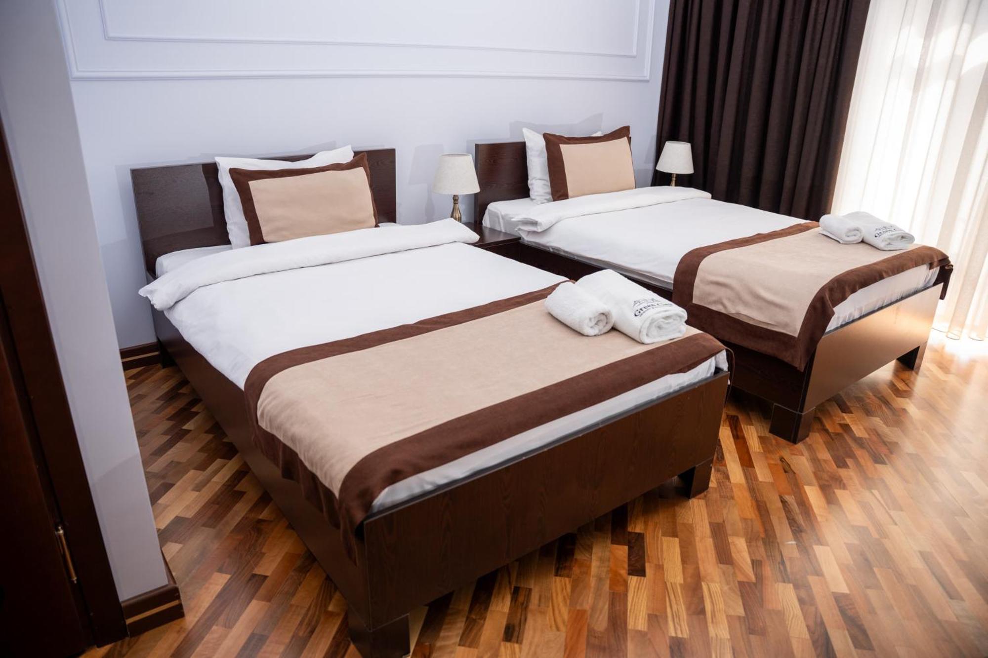 Green City Resort Hotel Baku Exterior photo